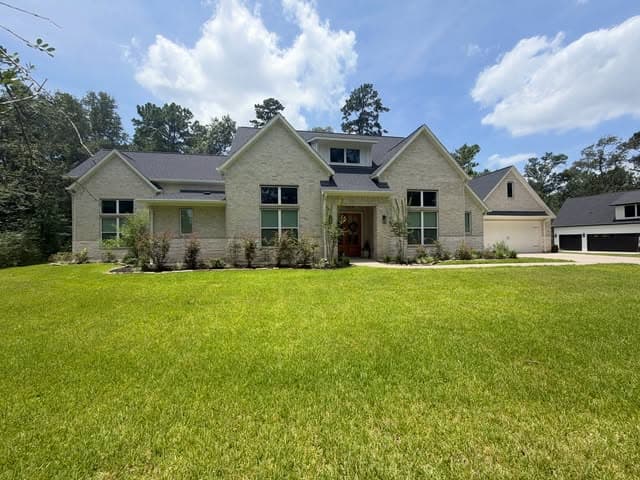 Completed residential exterior and gutter project